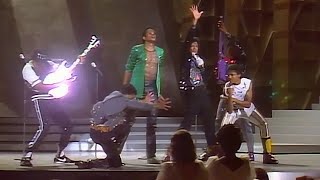 The Jackson 5 amp Michael Jackson  Motown 25 Performance Remastered [upl. by Etneciv]