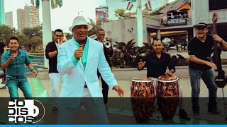 Tiene Tumbao Javier Vásquez  Vídeo Oficial [upl. by Profant414]