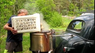 Chevrolet De Luxe Master 1937 on wood gas [upl. by Anawit734]