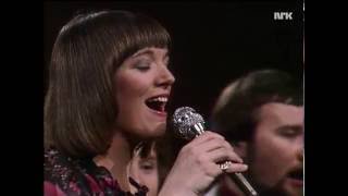 Swingle II The Swingle Singers  Glenn Miller Medley  Live in Norway 1978 [upl. by Atiram]