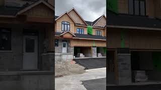 ASI son las CASAS 🏠 en CONSTRUCCIÓN en CANADÁ 🇨🇦 [upl. by Germaun]