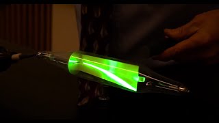 Magnetic Force on a Particle Demo Cathode Ray Tube [upl. by Arammahs103]