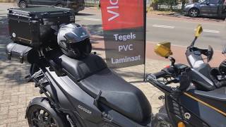 Qooder 4 wiel Nederland Motorscooter [upl. by Otrebogir]