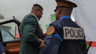 Francis Ngannou à Douala [upl. by Faunie71]