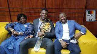 Francis Ngannou est au Cameroun [upl. by Tyler]