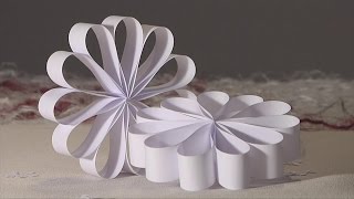 noel deco  Christmas decoration  rosace boucle papier diy [upl. by Koser]