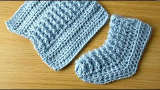 Crochet baby socks booties tutorial Very Easy Fast Beginners Newborn 03 moths  Happy Crochet Club [upl. by Torosian]