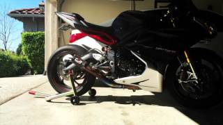 2015 Triumph Daytona 675R  Racefit Exhaust [upl. by Ecnatsnok]