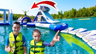 NOUVEAU PARC AQUATIQUE GONFLABLE AQUAPARK BELUGA  Water Park 100 Fun [upl. by Alexandr]