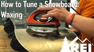 How to Tune a Snowboard 3 Waxing [upl. by Suh]